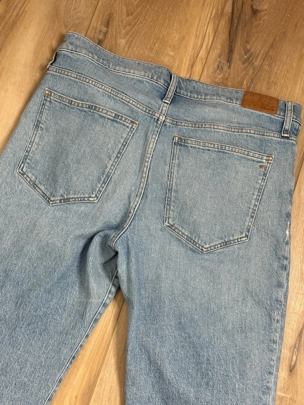 Madewell Jeans Mid Rise Perfect Vintage Distressed Straight Medium/ Light Wash